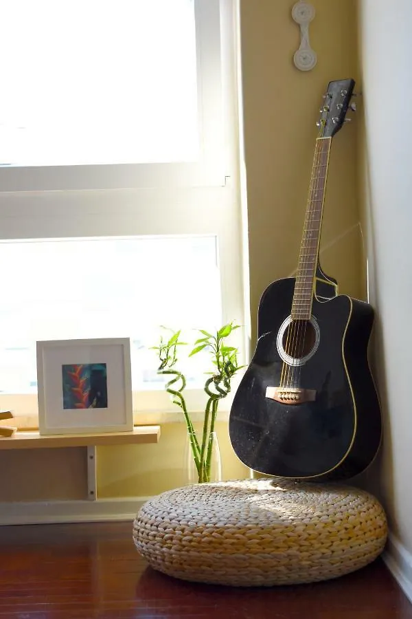 Lisbon Sky View 3Br Home + Near Airport + Free Parking 0*,  Portugalia